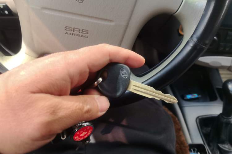 Used Hyundai MoInca 2009 1.8L Manual Comfort Edition GL Vehicle Key