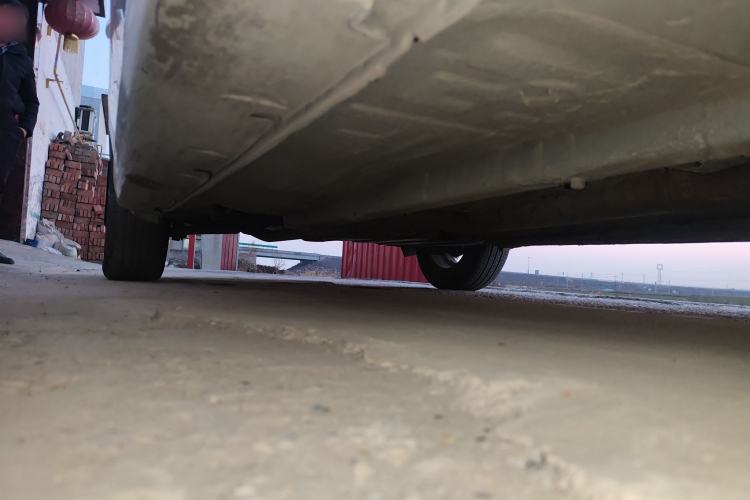 Used Hyundai MoInca 2009 1.8L Manual Comfort Edition GL Chassis Front Right