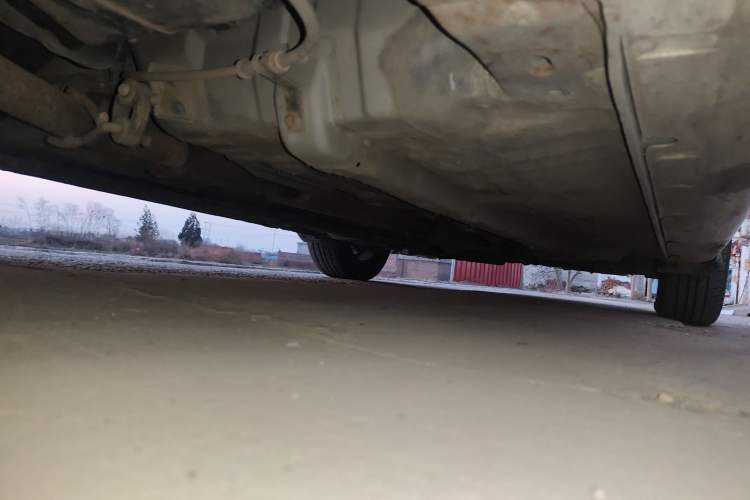 Used Hyundai MoInca 2009 1.8L Manual Comfort Edition GL Chassis Rear Right
