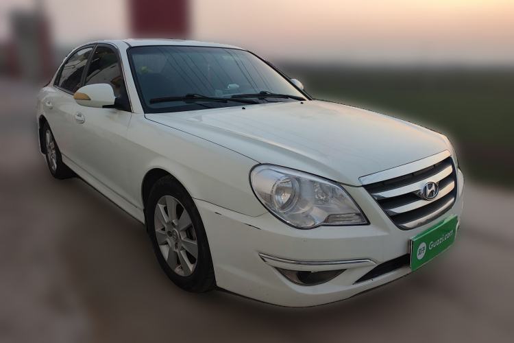Used Hyundai MoInca 2009 1.8L Manual Comfort Edition GL Front Right 45 Deg
