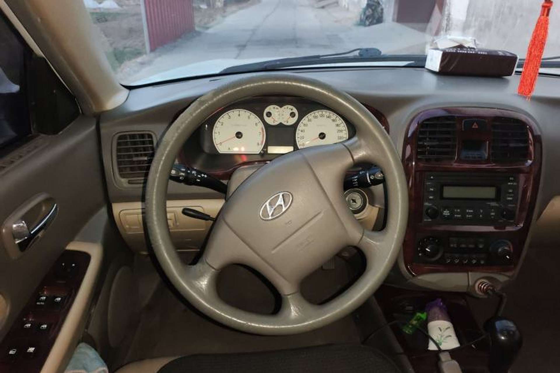 Used Hyundai MoInca 2009 1.8L Manual Comfort Edition GL Steering Wheel