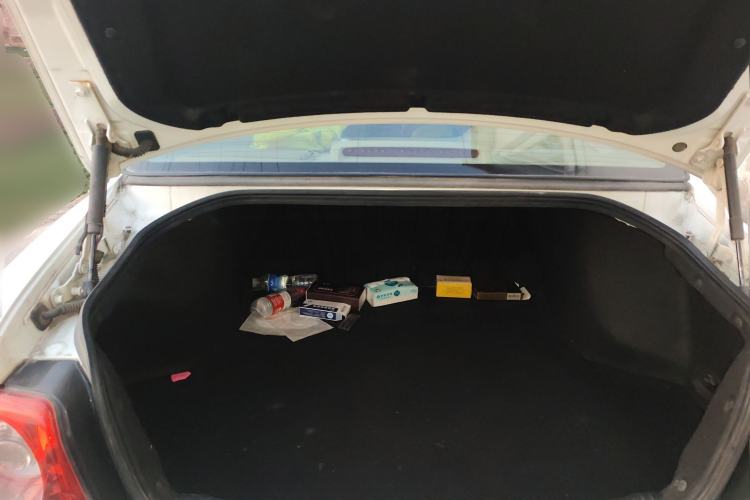 Used Hyundai MoInca 2009 1.8L Manual Comfort Edition GL Trunk