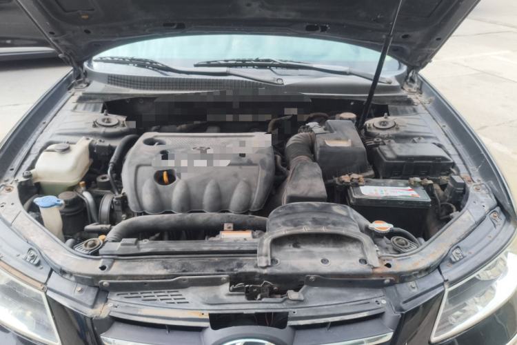 Used Hyundai NF 2006 2.0L Manual Comfort Version Engine Bay