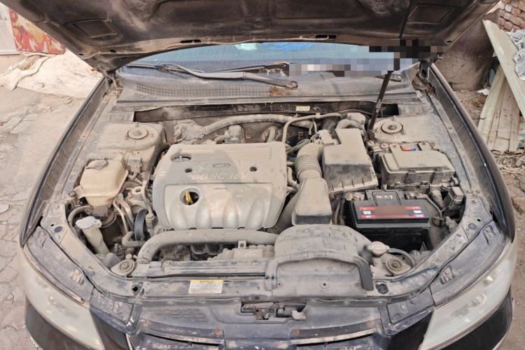 Used Hyundai NF 2006 2.0L Automatic Luxury Edition Engine Bay
