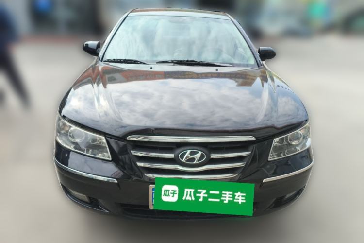 Used Hyundai NF 2006 2.0L Manual Comfort Version Front