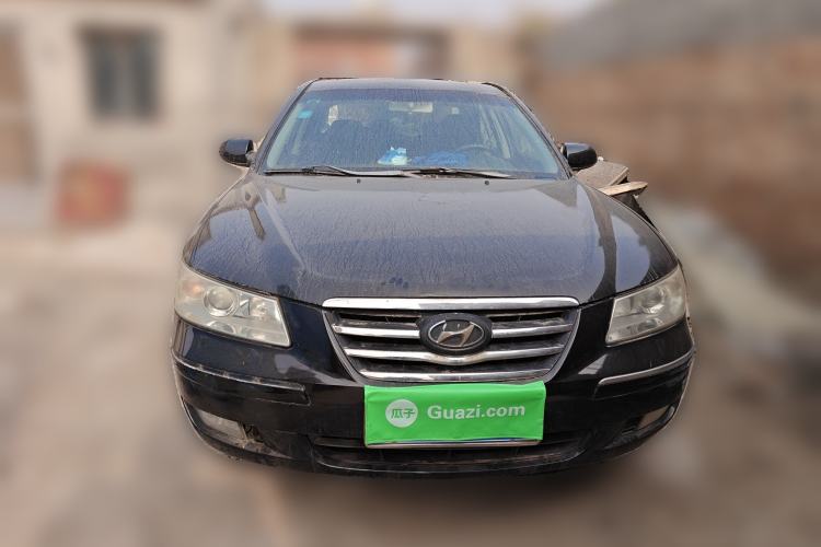 Used Hyundai NF 2006 2.0L Automatic Luxury Edition Front