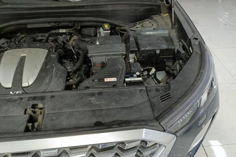 Used Hyundai Palisade 2021 3.5L Automatic 4x4 GLS Engine Bay Left