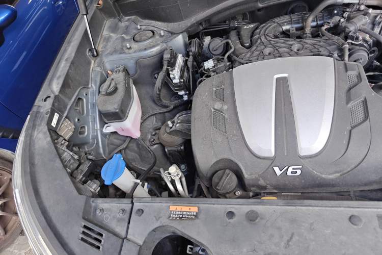 Used Hyundai Palisade 2021 3.5L Automatic 4x4 GLS Engine Bay Right