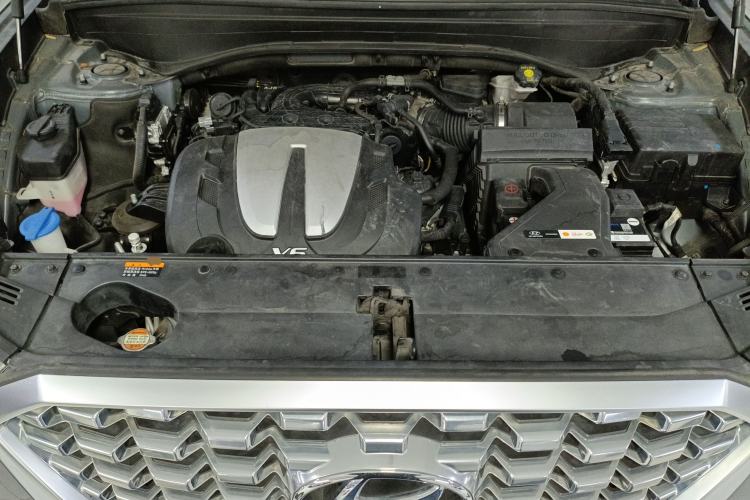 Used Hyundai Palisade 2021 3.5L Automatic 4x4 GLS Engine Bay