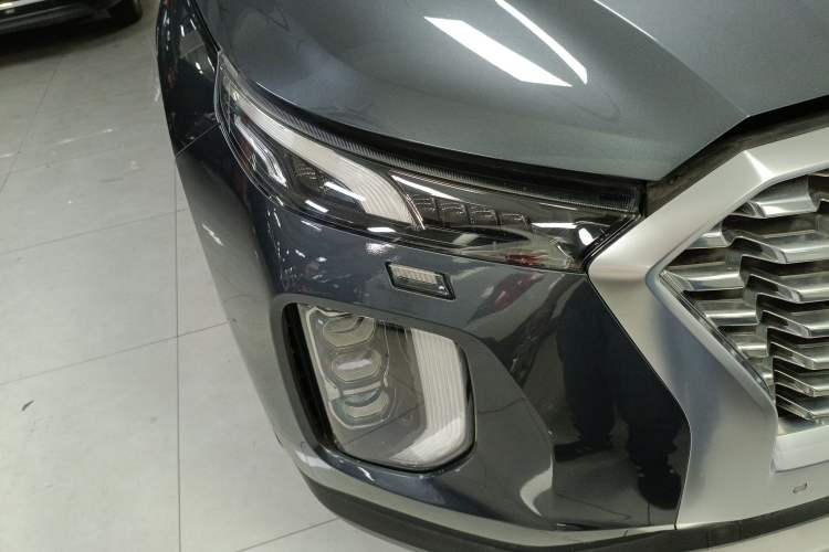 Used Hyundai Palisade 2021 3.5L Automatic 4x4 GLS Right Front Headlight