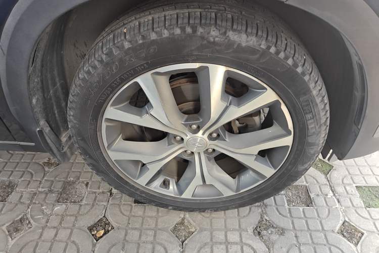 Used Hyundai Palisade 2021 3.5L Automatic 4x4 GLS Right Front Wheel Hub