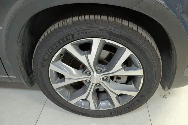 Used Hyundai Palisade 2021 3.5L Automatic 4x4 GLS Right Front Wheel Hub