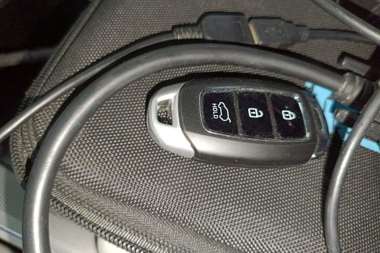 Used Hyundai Palisade 2021 3.5L Automatic 4x4 GLS Vehicle Key