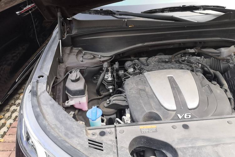 Used Hyundai Palisade 2021 3.5L Automatic 4x4 GL Engine Bay Right