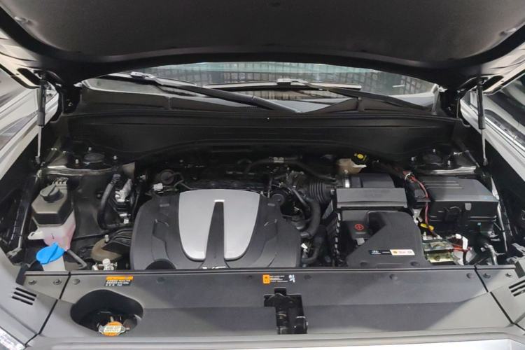 Used Hyundai Palisade 2021 3.5L Automatic 4x4 GLS Engine Bay