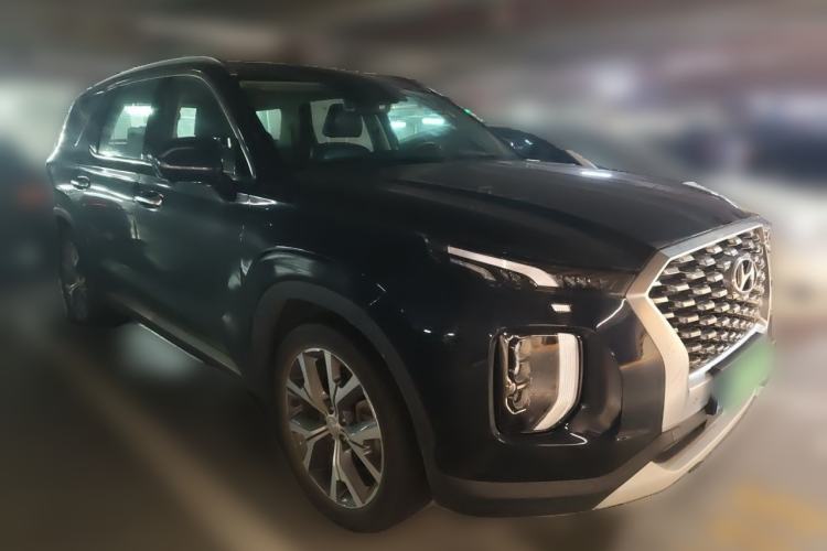 Used Hyundai Palisade 2021 3.5L Automatic 4x4 GLS Front Right 45 Deg