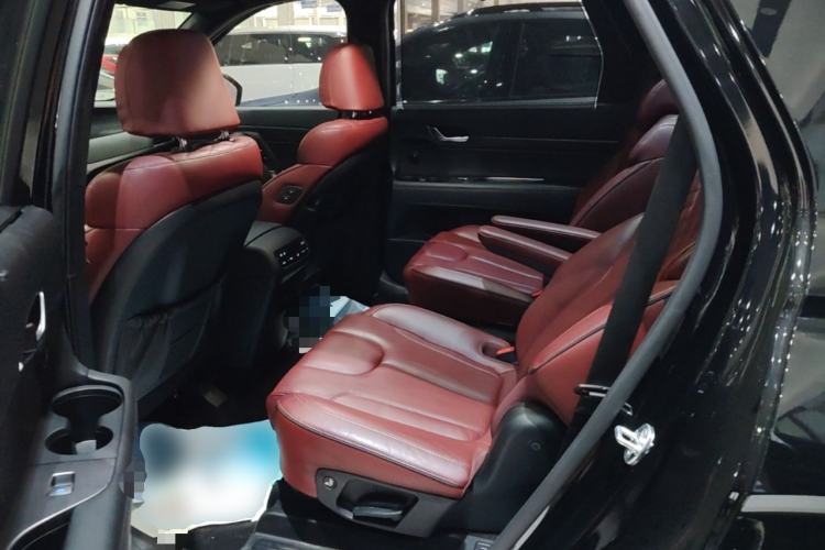 Used Hyundai Palisade 2021 3.5L Automatic 4x4 GLS Left Rear Seat