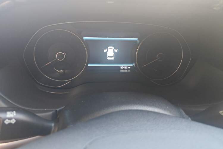 Used Hyundai Palisade 2021 3.5L Automatic 4x4 GLS Odometer Close Up