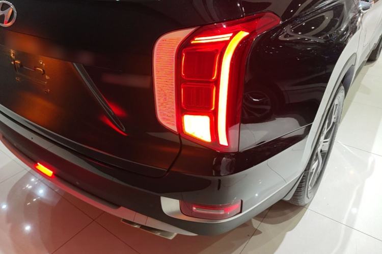 Used Hyundai Palisade 2021 3.5L Automatic 4x4 GLS Right Rear Taillight