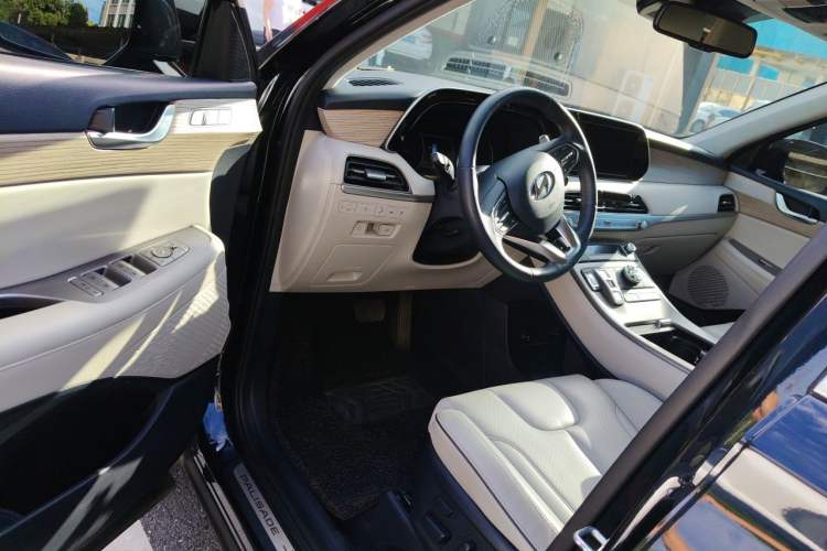 Used Hyundai Palisade 2021 3.5L Automatic 4x4 GLS Driver Seat