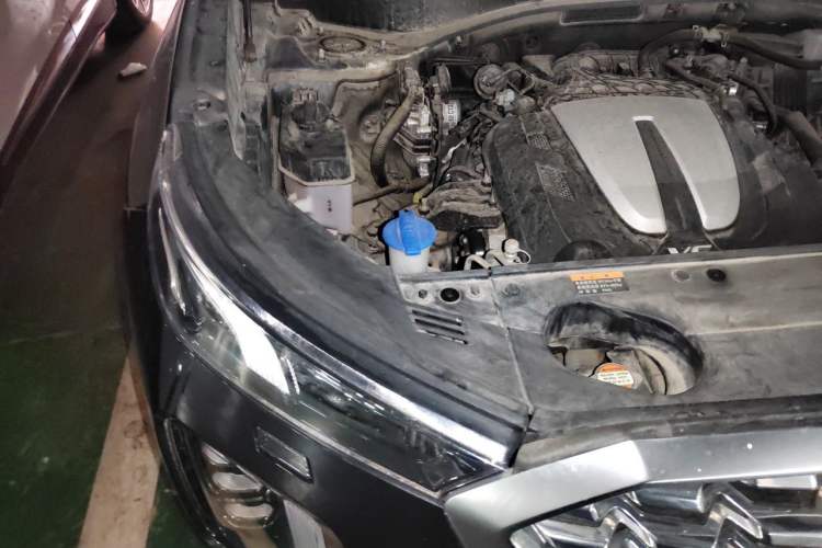 Used Hyundai Palisade 2021 3.5L Automatic 4x4 GLS Engine Bay Right