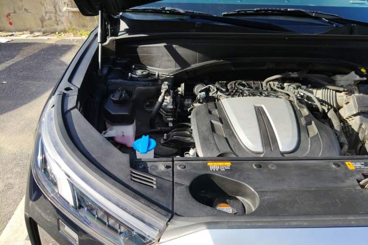 Used Hyundai Palisade 2021 3.5L Automatic 4x4 GLS Engine Bay Right