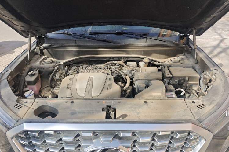 Used Hyundai Palisade 2021 3.5L Automatic 4x4 GLS Engine Bay