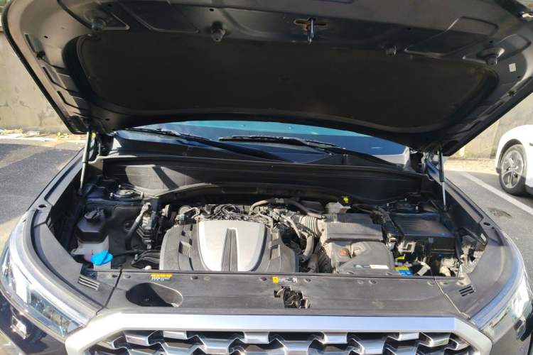 Used Hyundai Palisade 2021 3.5L Automatic 4x4 GLS Engine Bay