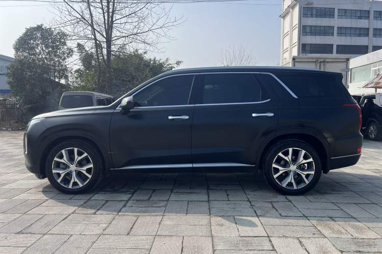 Used Hyundai Palisade 2021 3.5L Automatic 4x4 GLS Exterior 3