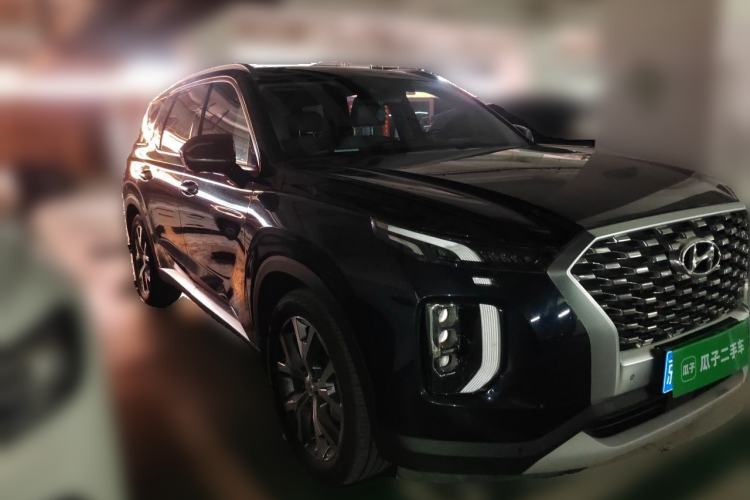 Used Hyundai Palisade 2021 3.5L Automatic 4x4 GLS Front Right 45 Deg