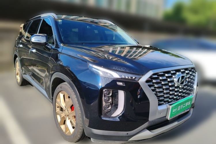 Used Hyundai Palisade 2021 3.5L Automatic 4x4 GLS Front Right 45 Deg