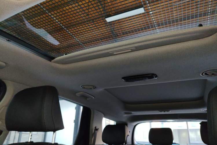 Used Hyundai Palisade 2021 3.5L Automatic 4x4 GLS Headliner