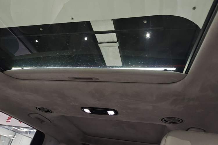 Used Hyundai Palisade 2021 3.5L Automatic 4x4 GLS Headliner