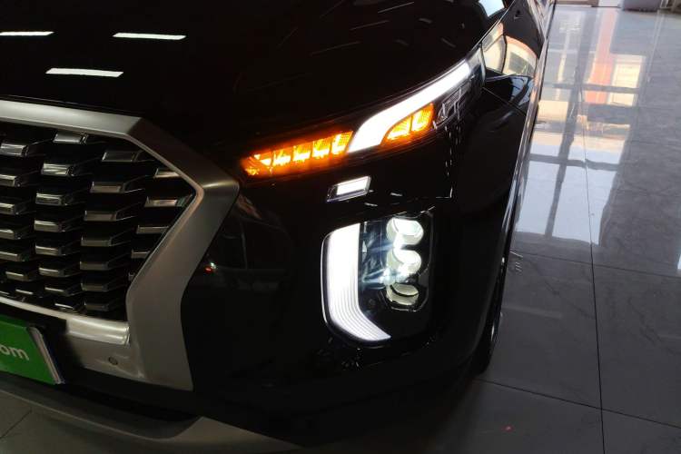 Used Hyundai Palisade 2021 3.5L Automatic 4x4 GLS Left Front Headlight