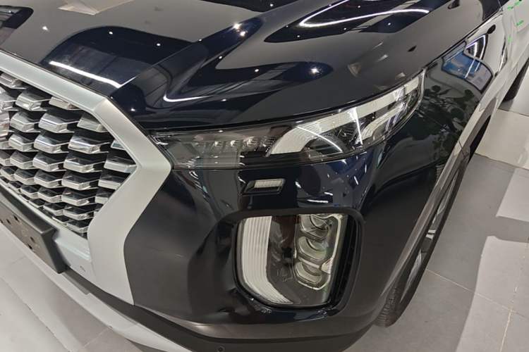 Used Hyundai Palisade 2021 3.5L Automatic 4x4 GLS Left Front Headlight