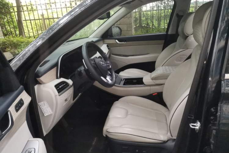 Used Hyundai Palisade 2021 3.5L Automatic 4x4 GLS Left Front Seat