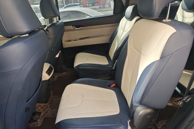 Used Hyundai Palisade 2021 3.5L Automatic 4x4 GLS Left Rear Seat