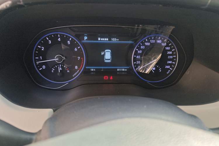Used Hyundai Palisade 2021 3.5L Automatic 4x4 GLS Odometer Close Up