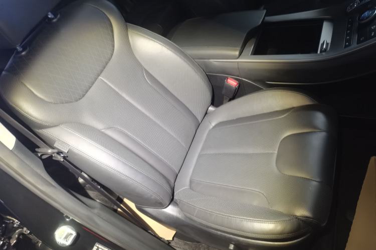 Used Hyundai Palisade 2021 3.5L Automatic 4x4 GLS Right Front Seat