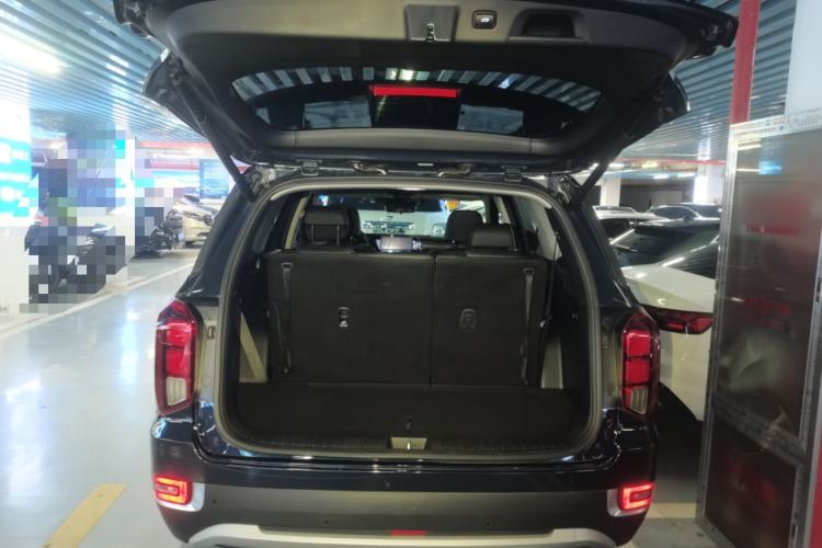 Used Hyundai Palisade 2021 3.5L Automatic 4x4 GLS Trunk