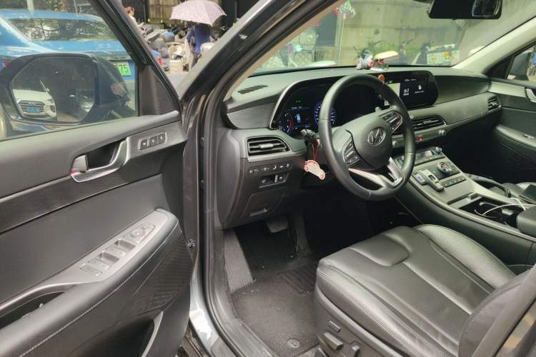 Used Hyundai Palisade 2021 3.5L Automatic 4x4 GLS Driver Seat