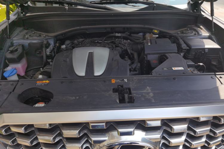 Used Hyundai Palisade 2021 3.5L Automatic 4x4 GLS Engine Bay