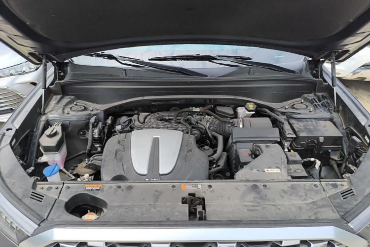 Used Hyundai Palisade 2021 3.5L Automatic 4x4 GLS Engine Bay