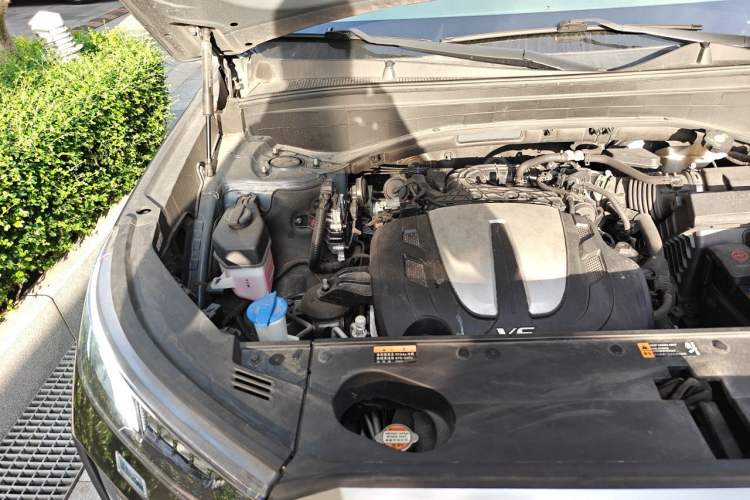 Used Hyundai Palisade 2021 3.5L Automatic 4x4 GLS Engine Bay Right