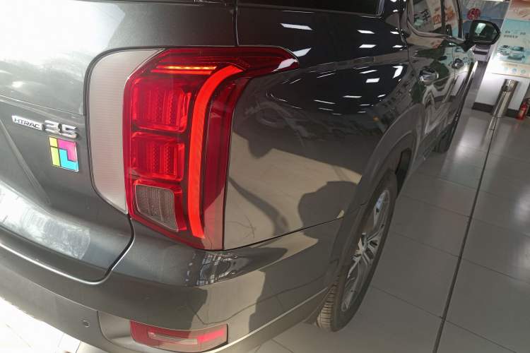 Used Hyundai Palisade 2021 3.5L Automatic 4x4 GLS Exterior 3