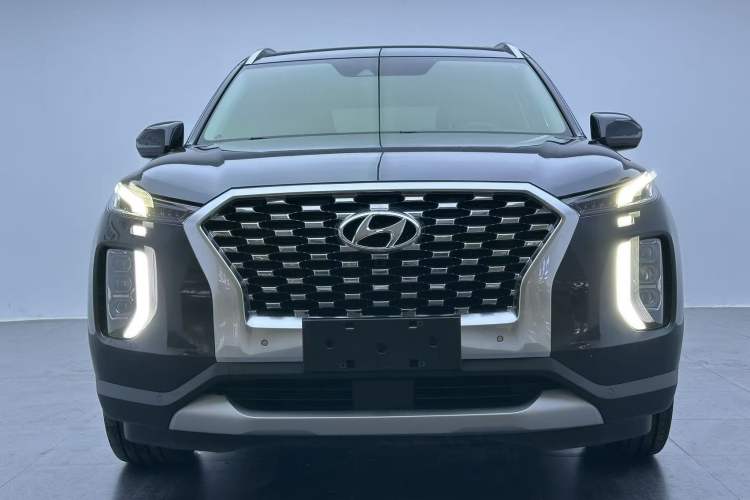 Used Hyundai Palisade 2021 3.5L Automatic 4x4 GLS Exterior 5