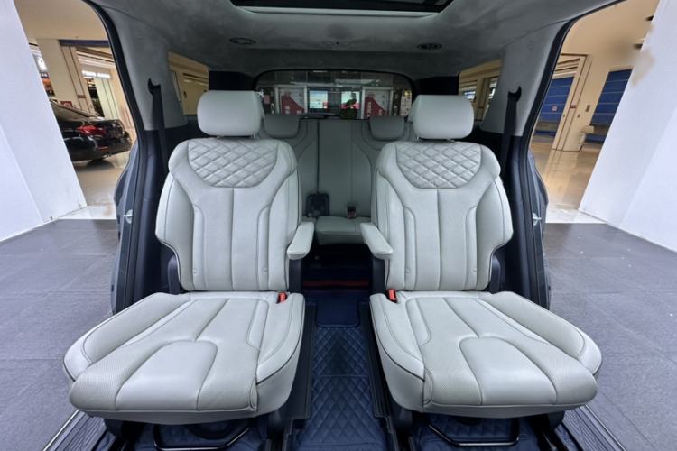 Used Hyundai Palisade 2021 3.5L Automatic 4x4 GLS Interior 11
