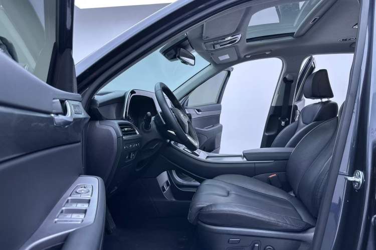 Used Hyundai Palisade 2021 3.5L Automatic 4x4 GLS Interior 7