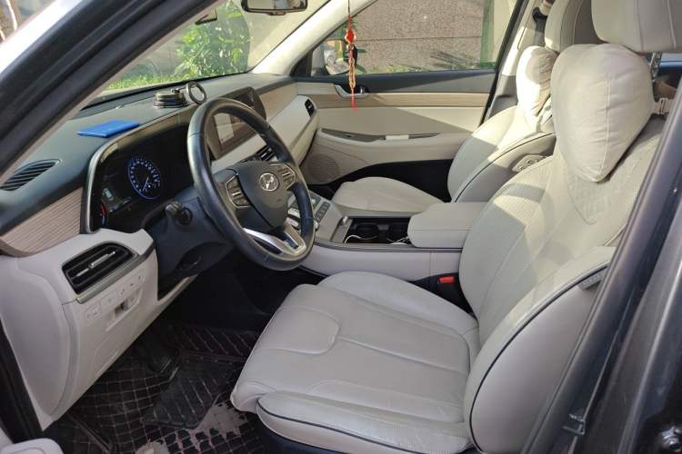Used Hyundai Palisade 2021 3.5L Automatic 4x4 GLS Left Front Seat