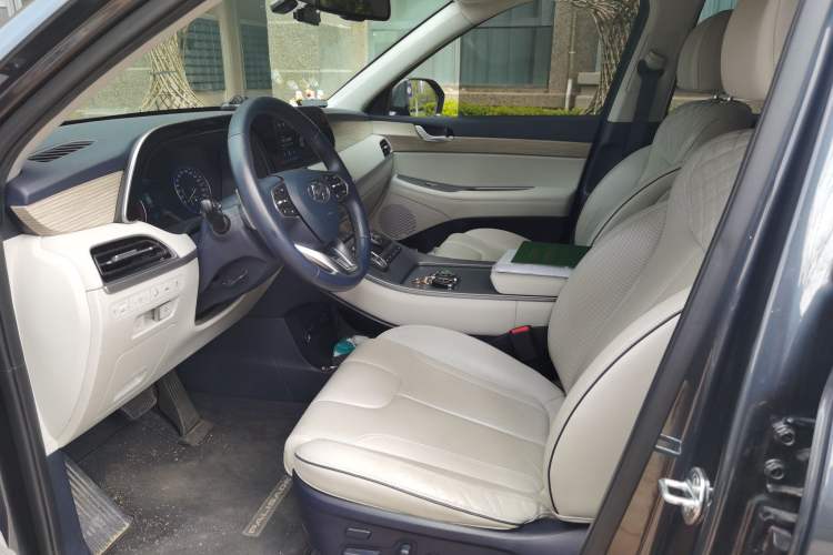 Used Hyundai Palisade 2021 3.5L Automatic 4x4 GLS Left Front Seat
